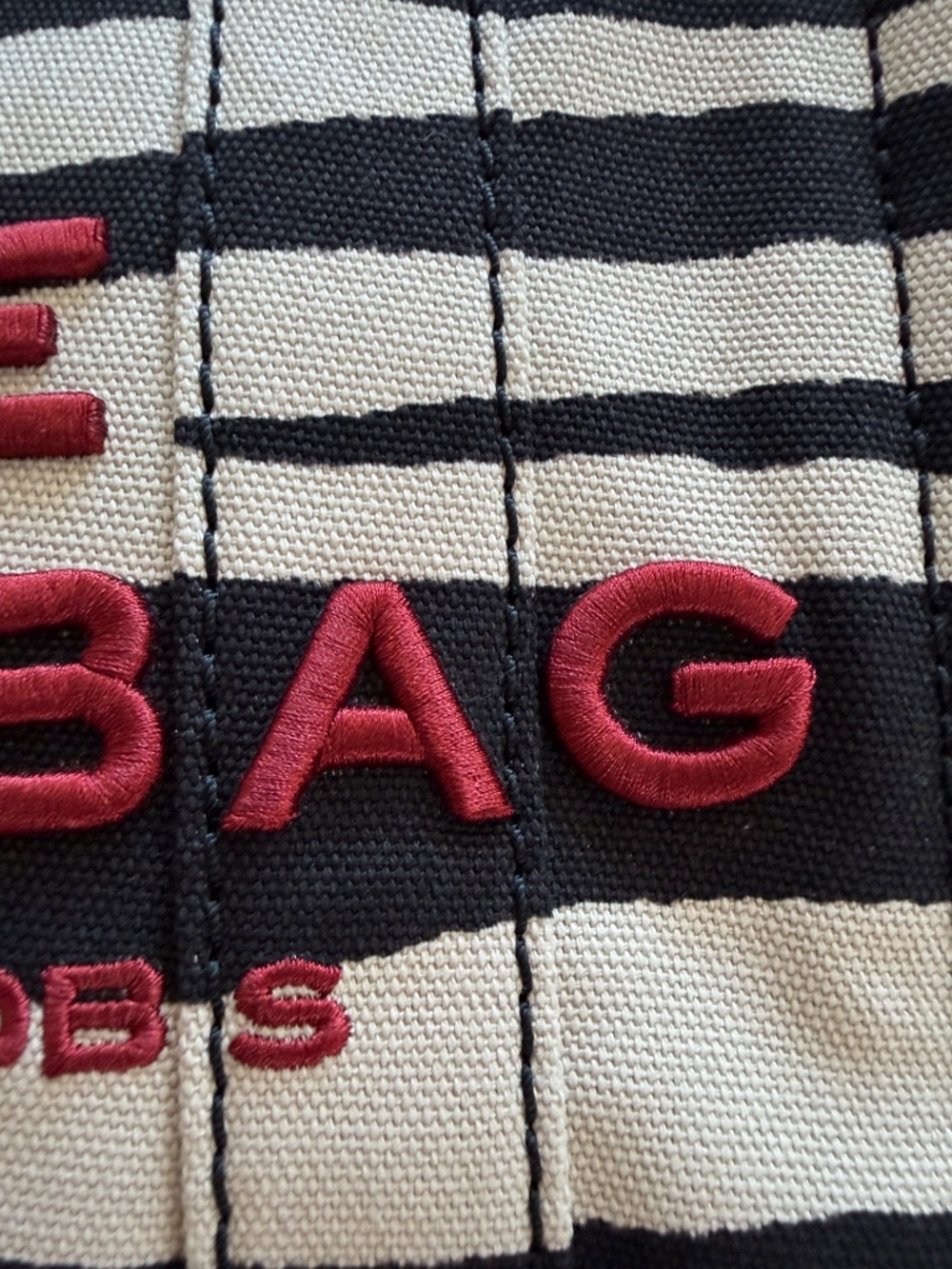 Marc Jacobs The Tote Bag - Zebra Canvas - Picture 3 of 10